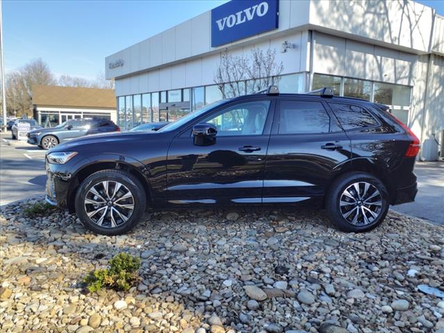2025 Volvo XC60 B5 Core