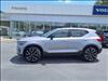 2026 Volvo XC40 B4 Plus Bright Theme