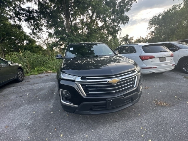 2022 Chevrolet Traverse LT Leather