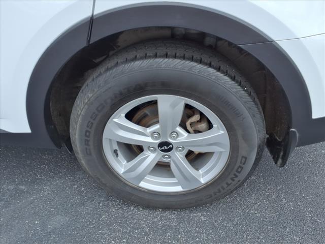 2022 Kia Sorento LX
