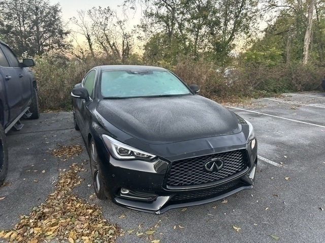 2022 INFINITI Q60 Red Sport 400