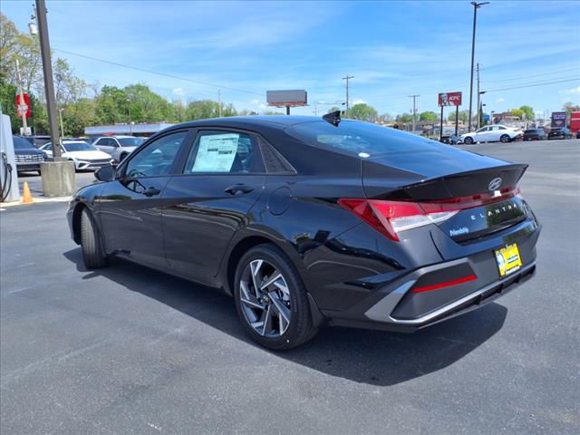 2025 Hyundai ELANTRA SEL Sport