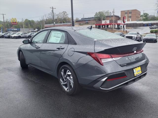 2025 Hyundai ELANTRA SEL