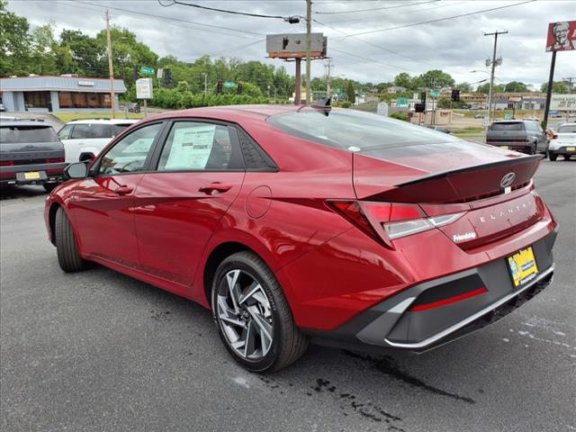 2025 Hyundai ELANTRA SEL Sport