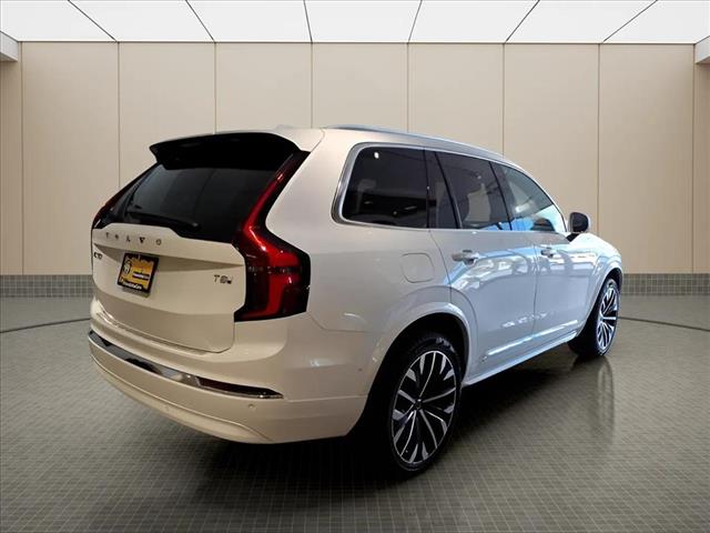 2026 Volvo XC90 T8 Plus 7 Passenger