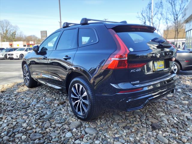 2025 Volvo XC60 B5 Core