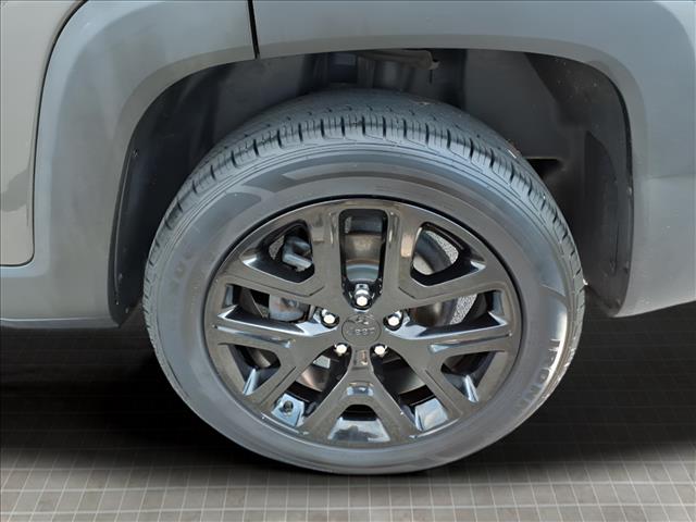 2016 Jeep Renegade Latitude JUSTICE EDITION