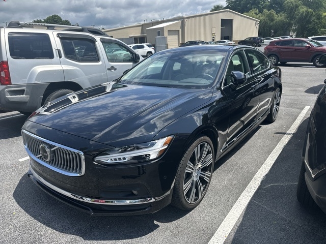 2025 Volvo S60 B5 Core