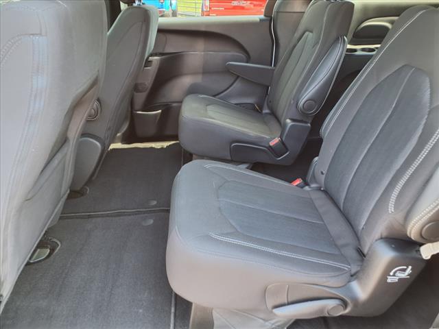 2024 Chrysler Pacifica Touring