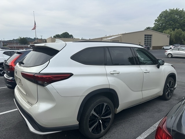 2021 Toyota Highlander XSE