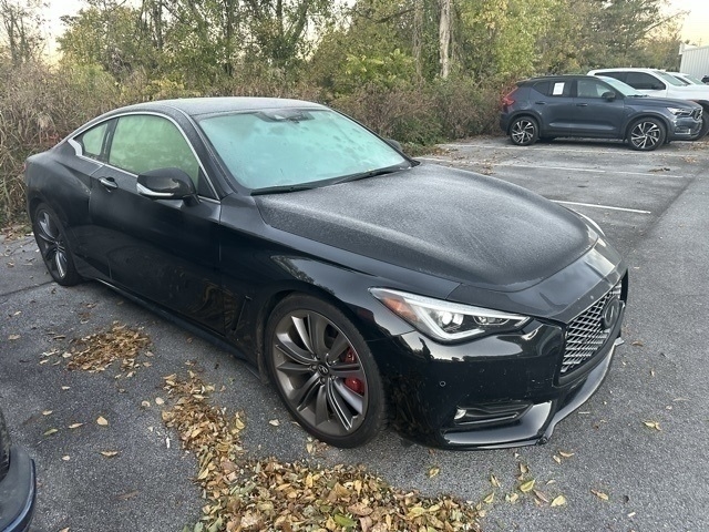 2022 INFINITI Q60 Red Sport 400