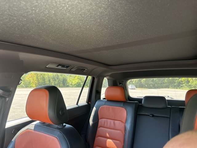 2018 Volkswagen Tiguan 2.0T SEL Premium