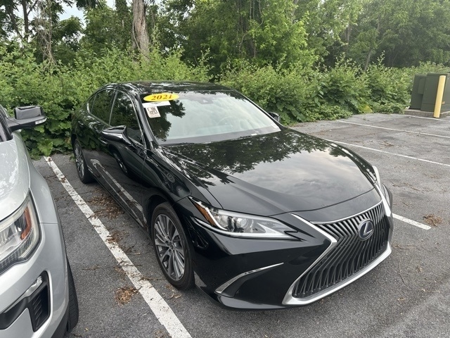 2021 Lexus ES 300h 300h