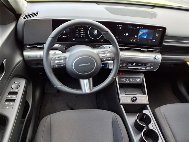 2025 Hyundai KONA SEL Convenience