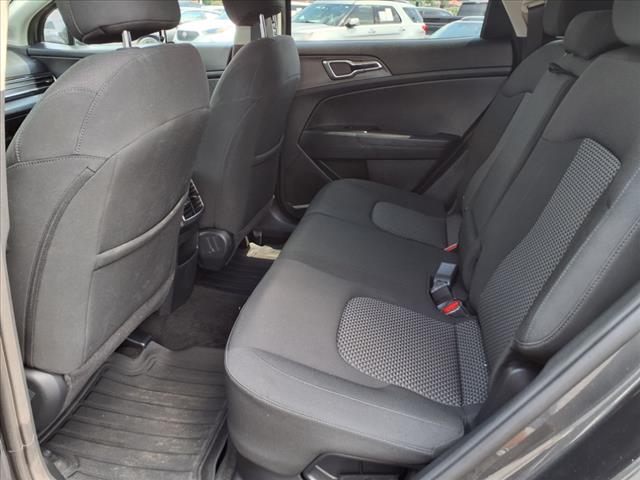 2023 Kia Sportage Hybrid LX