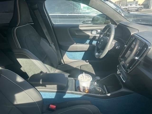 2023 Volvo C40 Recharge Ultimate