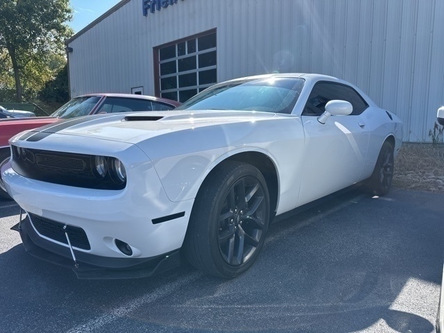 2022 Dodge Challenger SXT