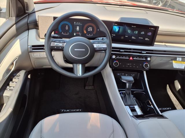 2025 Hyundai TUCSON SEL