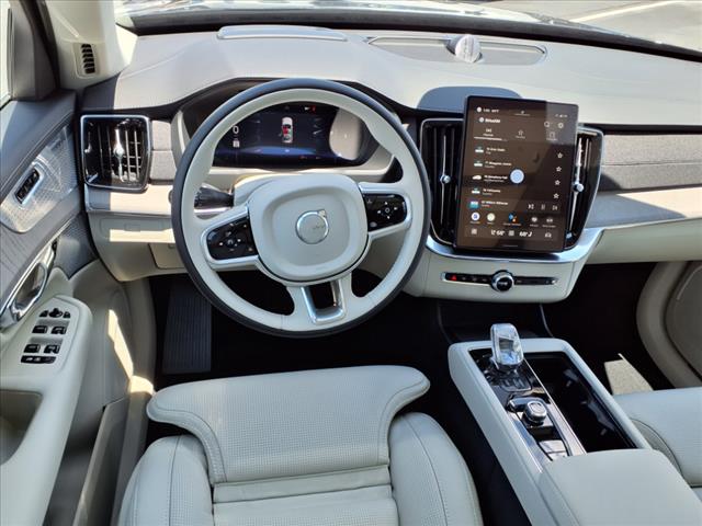 2025 Volvo XC90 B6 Ultra 2025.5