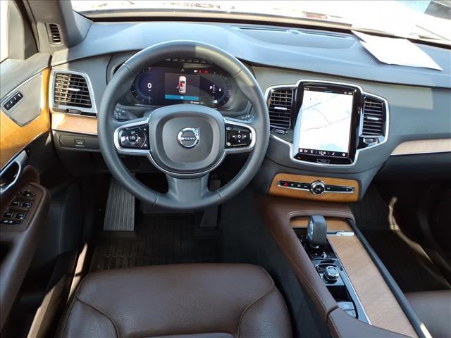 2023 Volvo XC90 B6 Plus 7-Seater