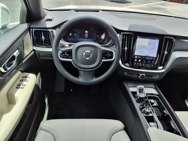 2026 Volvo V60 Cross Country B5 Ultra