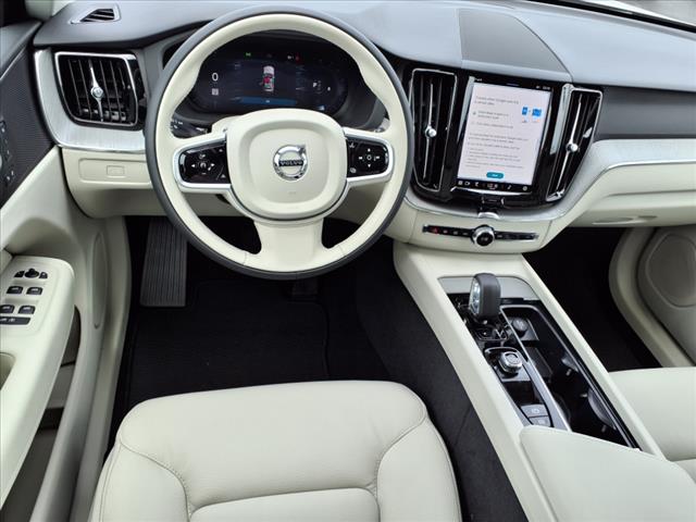2025 Volvo XC60 