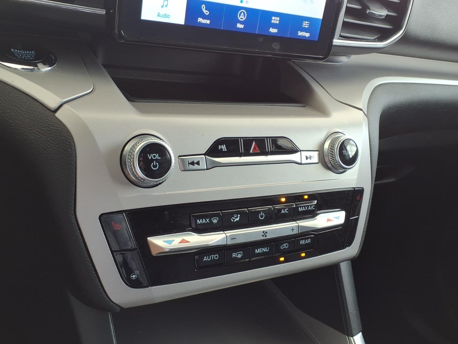 FordExplorer10