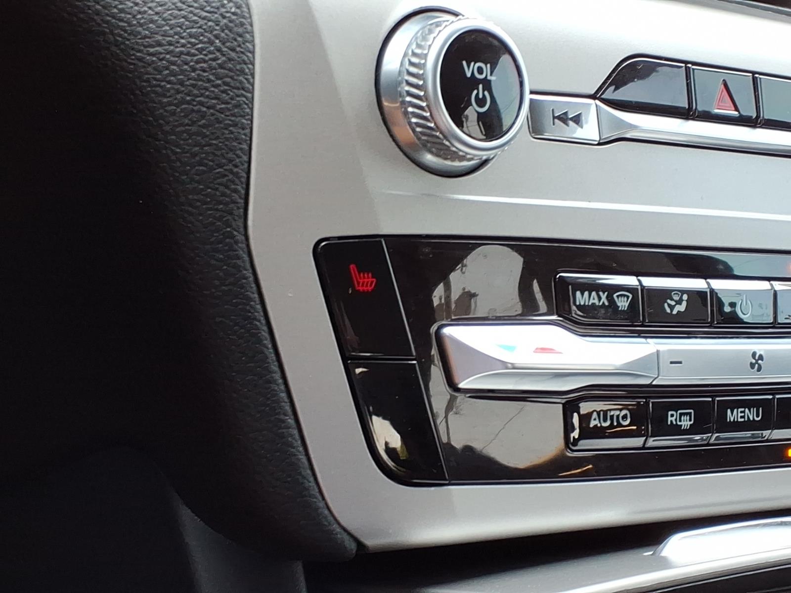 FordExplorer11