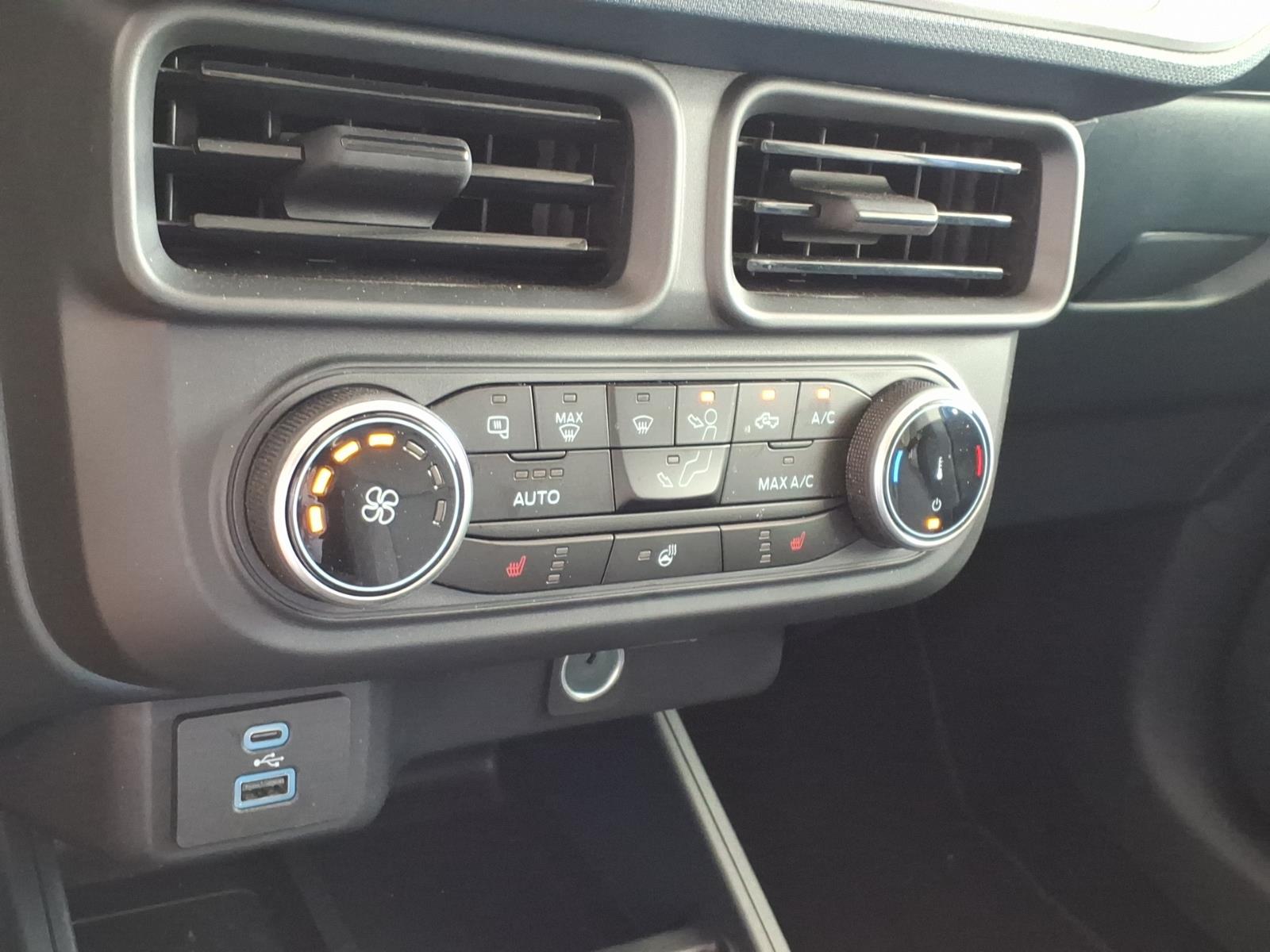FordMaverick11