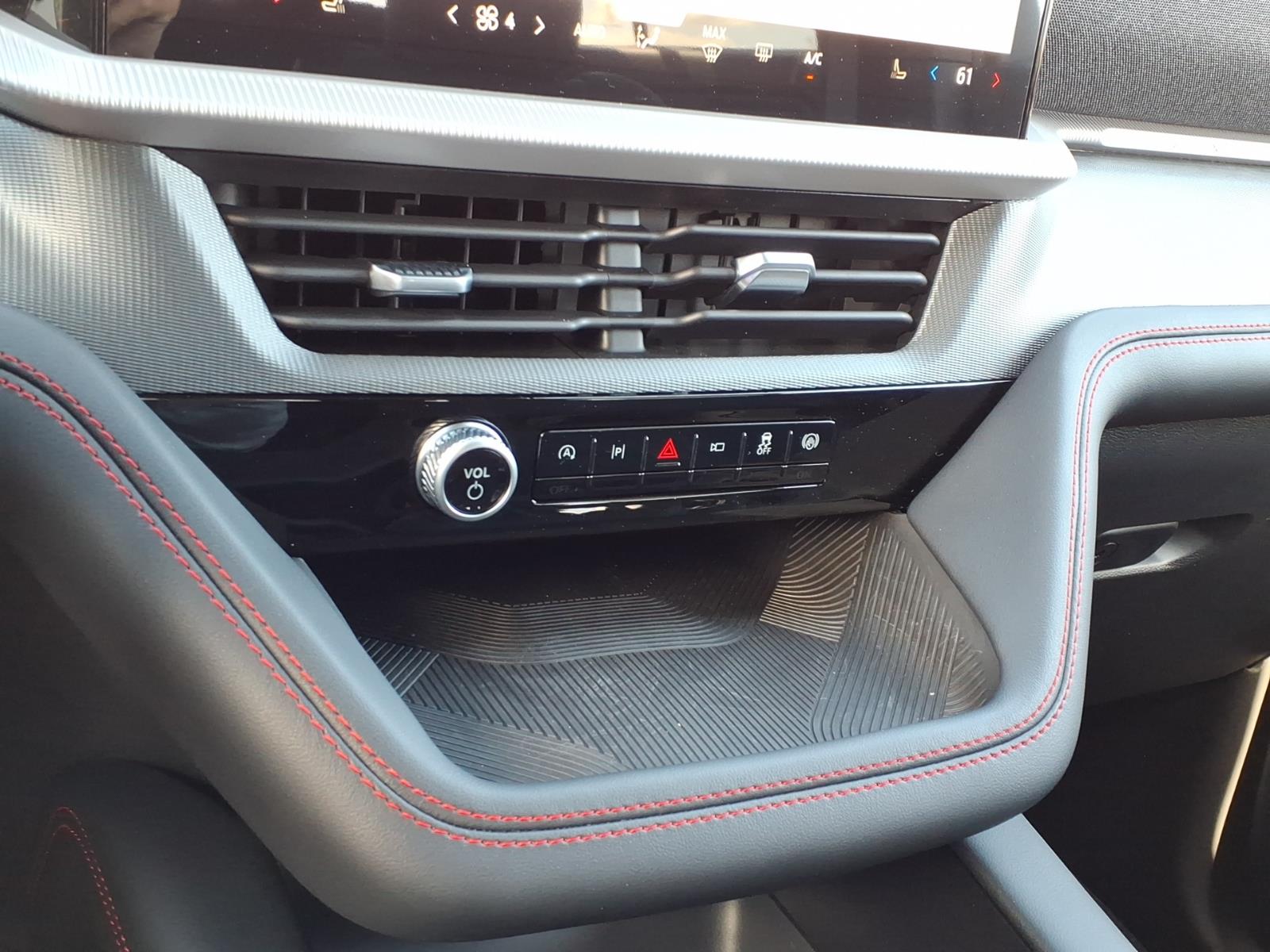 FordExplorer12