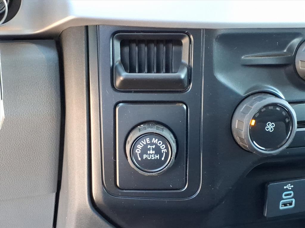 FordF-350 Super Duty12