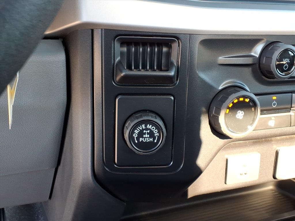 FordF-350 Super Duty12