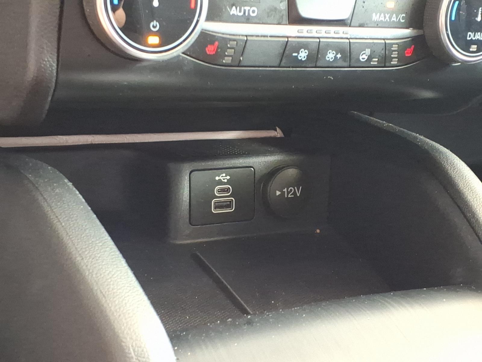 FordEscape13