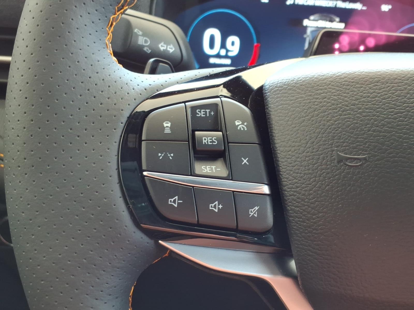FordExplorer13