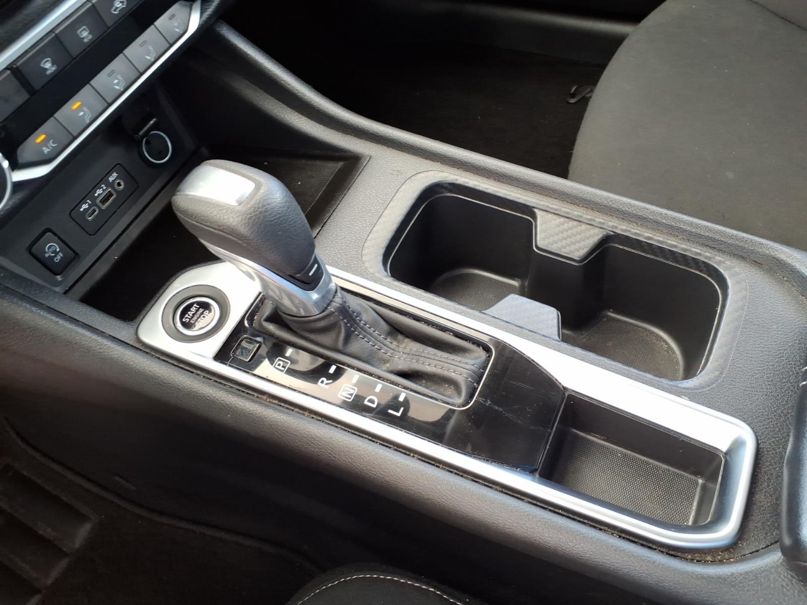 NissanSentra13