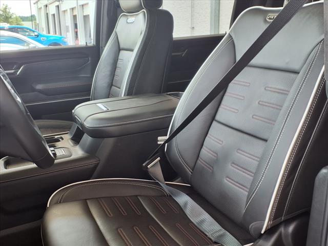2025 GMC Sierra 2500HD AT4X