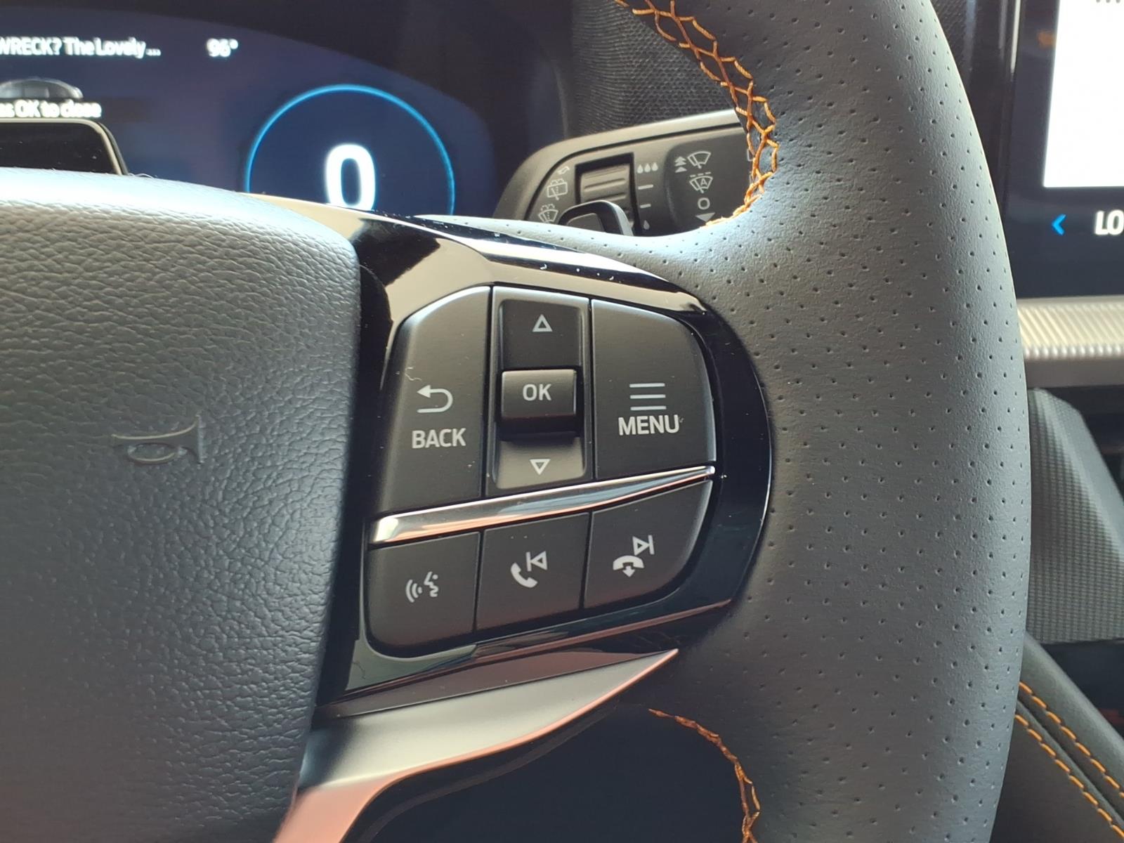 FordExplorer14