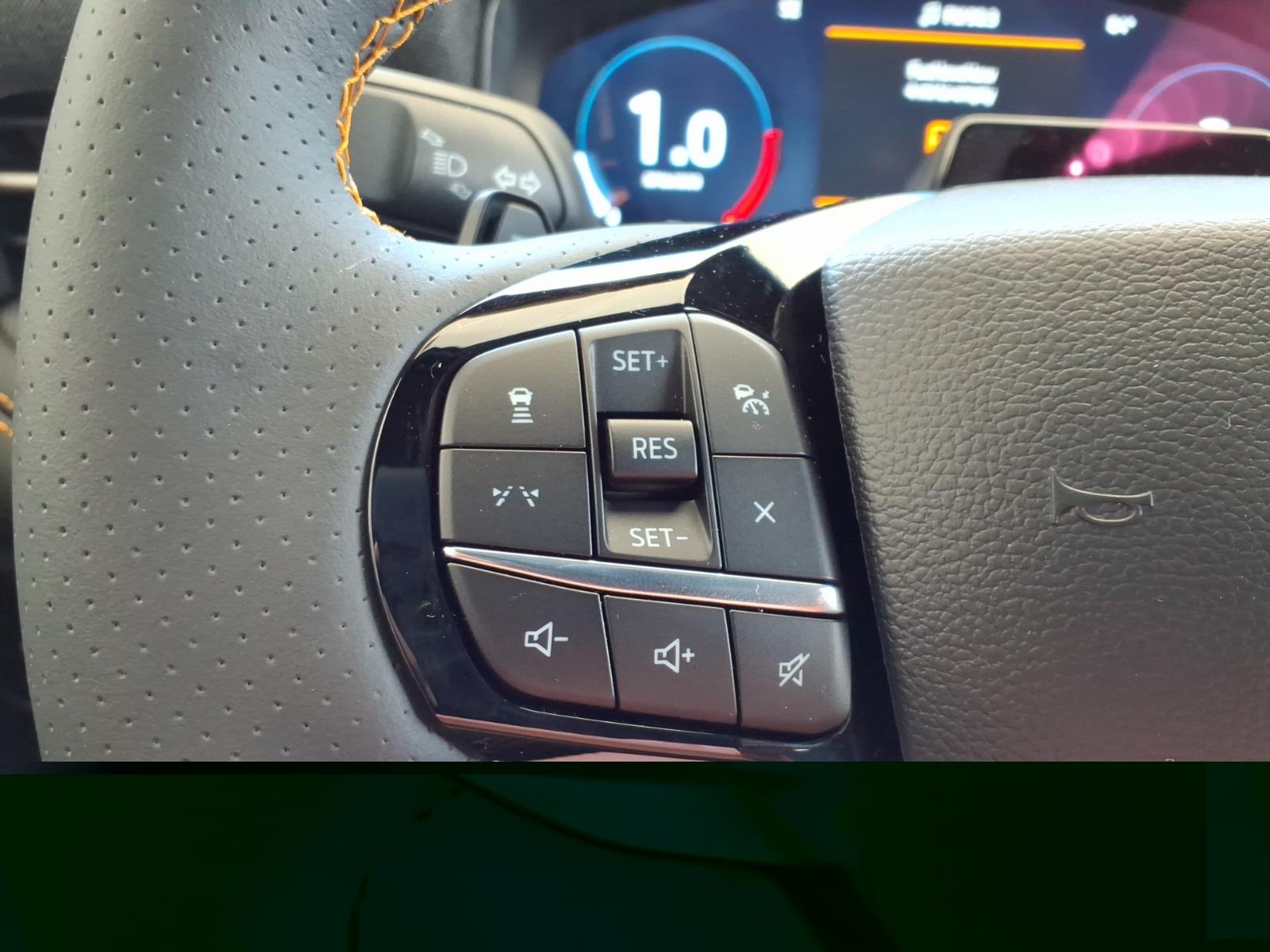 FordExplorer14