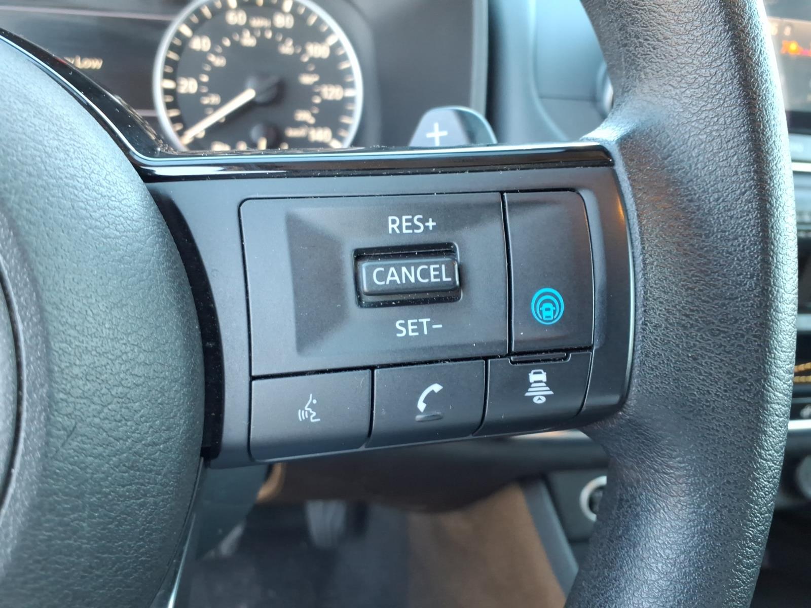 NissanRogue15