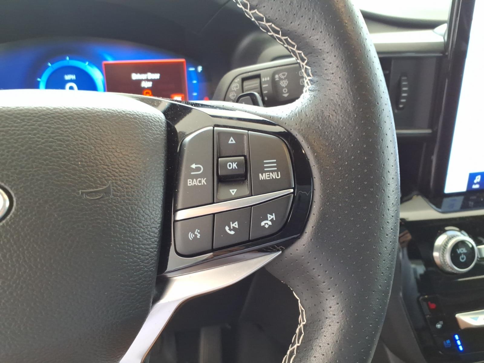FordExplorer16