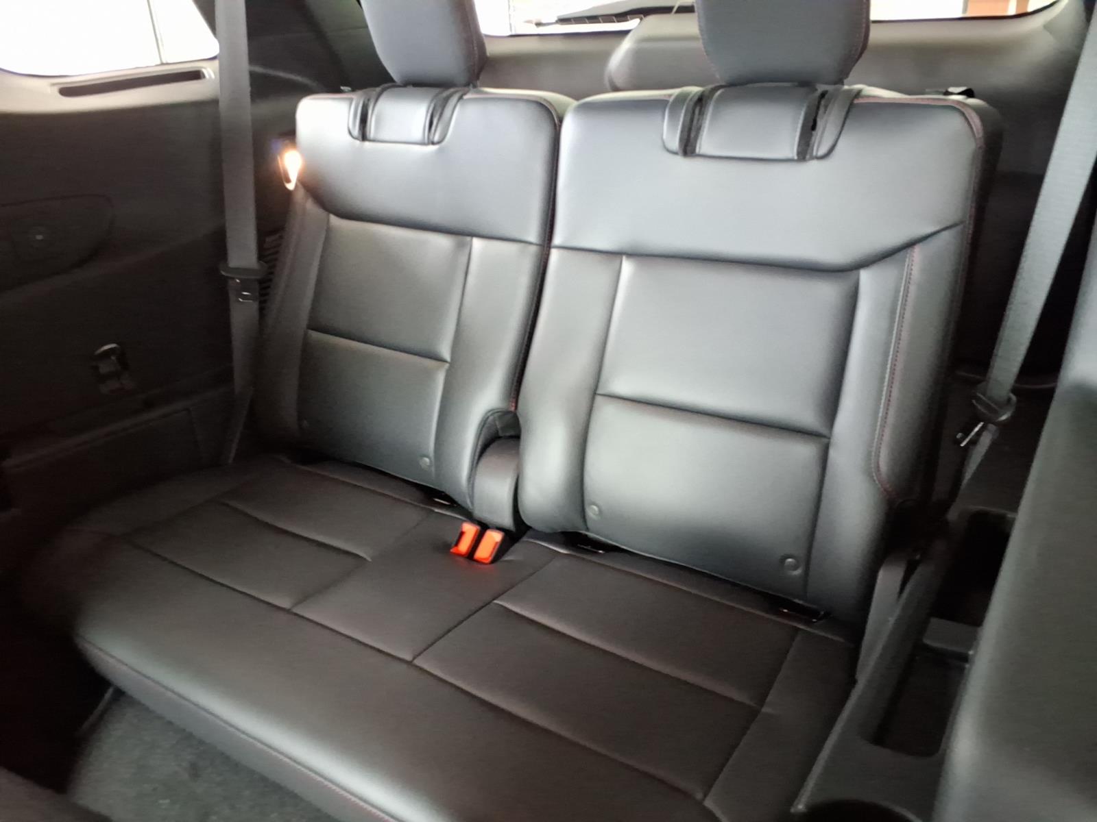 FordExplorer16