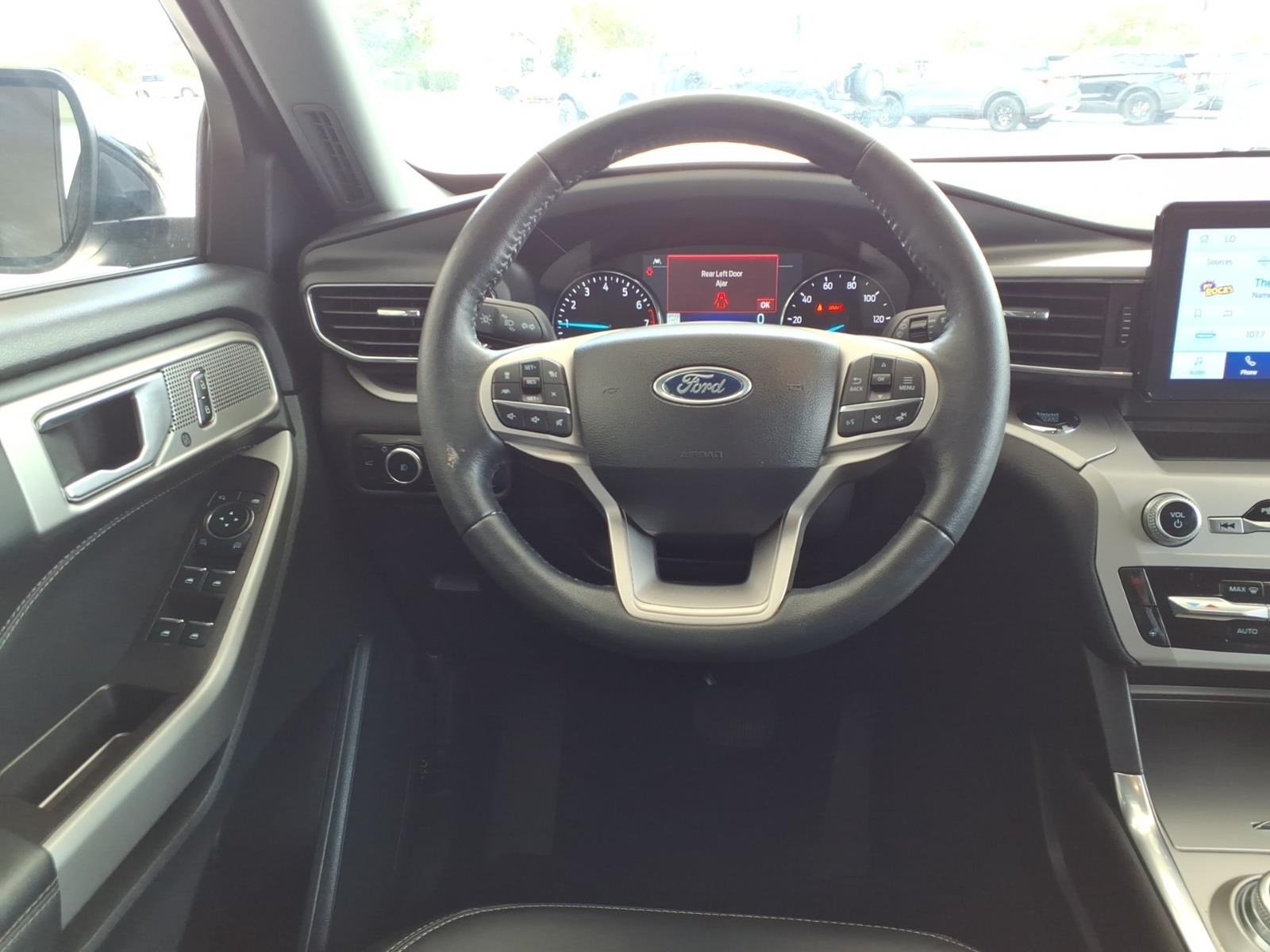 FordExplorer17