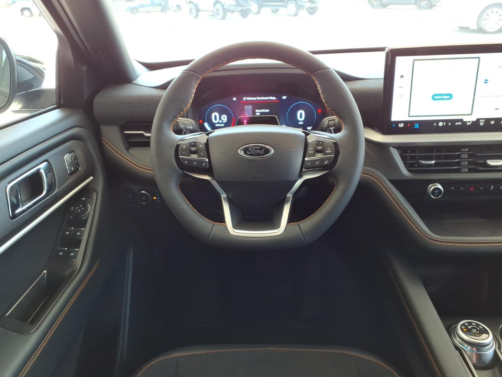 FordExplorer17
