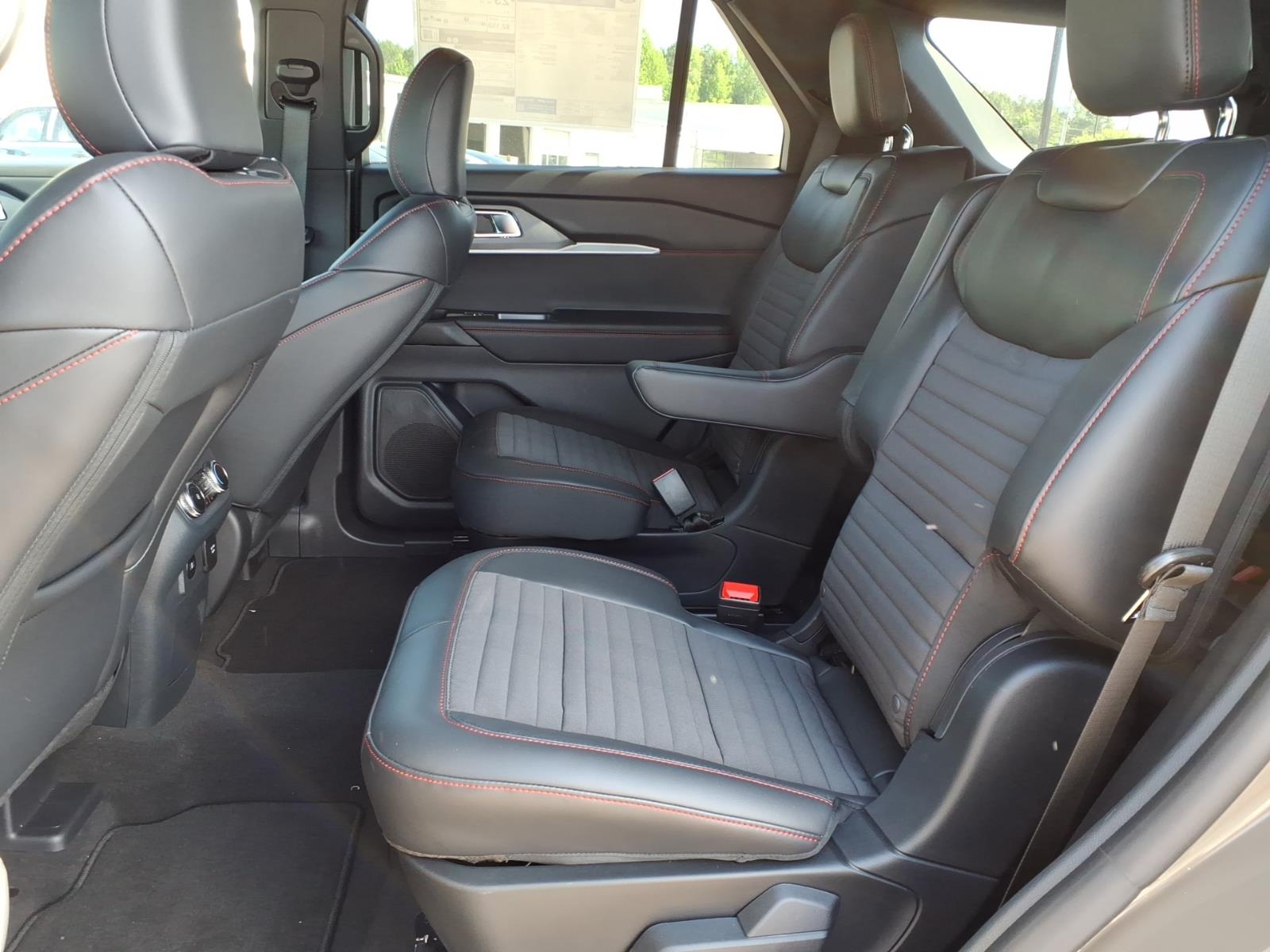 FordExplorer17