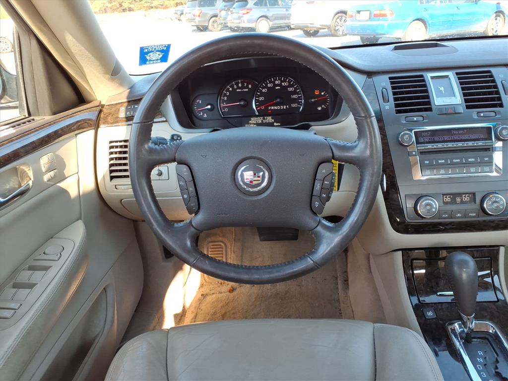 CadillacDTS17