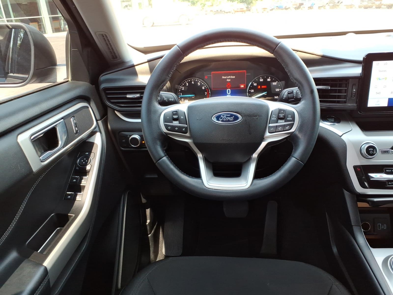 FordExplorer18
