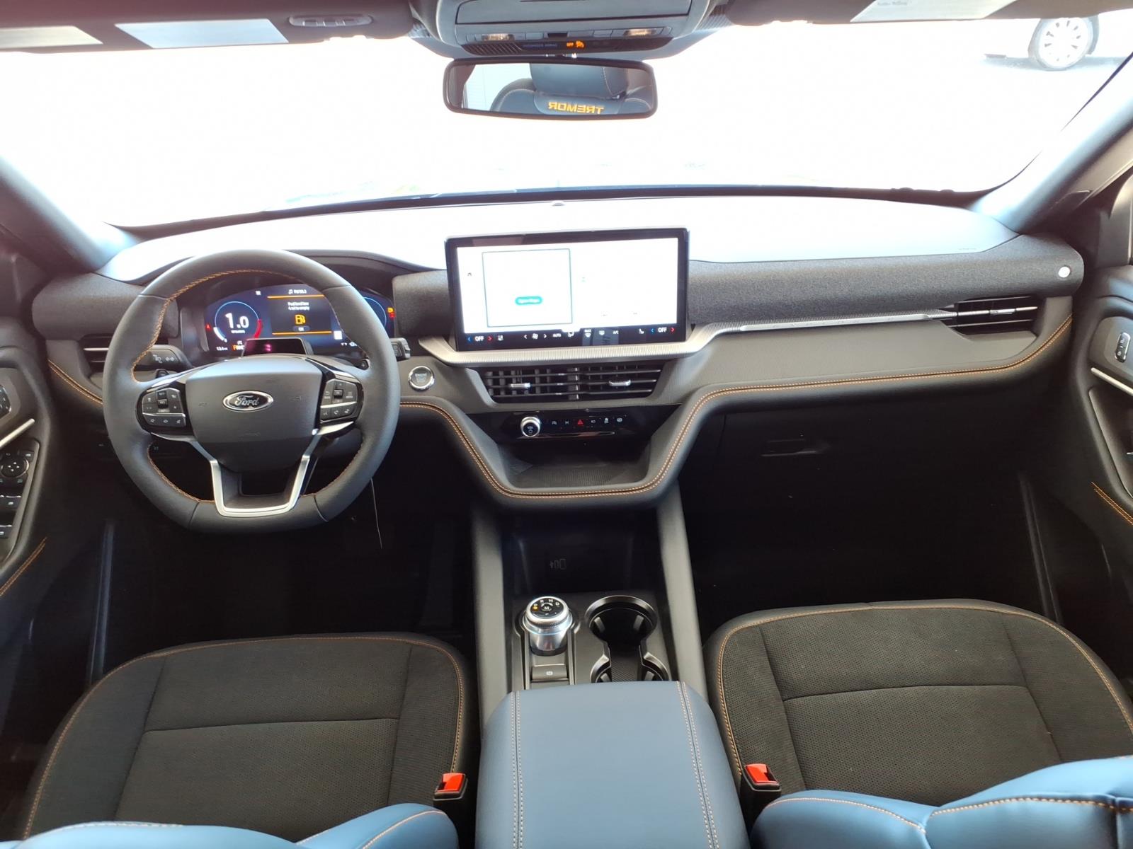 FordExplorer19