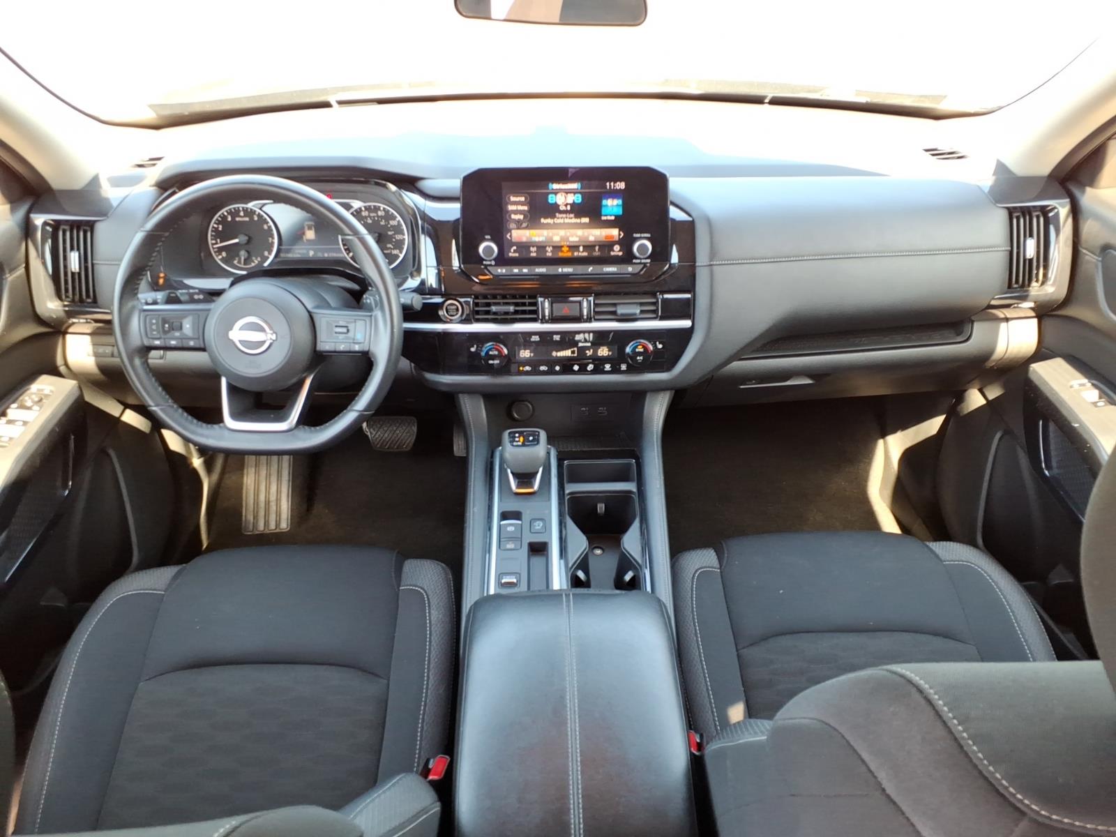 NissanPathfinder19