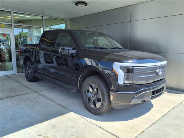 2025 Ford F-150 Lightning Lariat