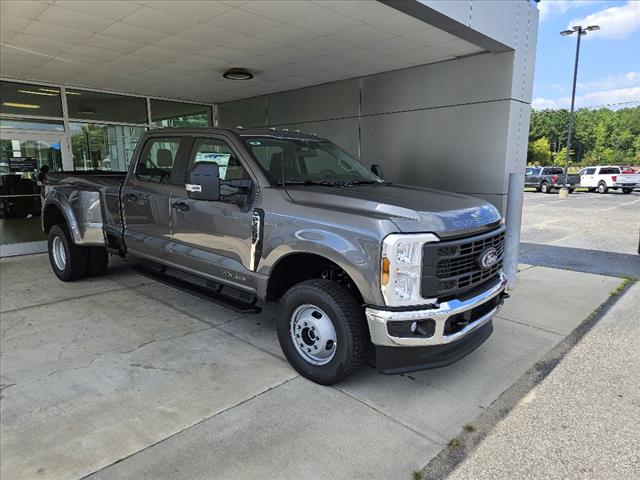 2025 Ford F-350 Super Duty XL